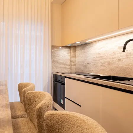 Anastazia's Luxury *