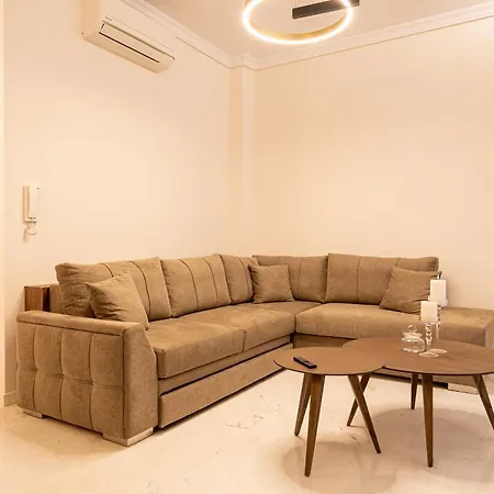 Anastazia's Luxury *