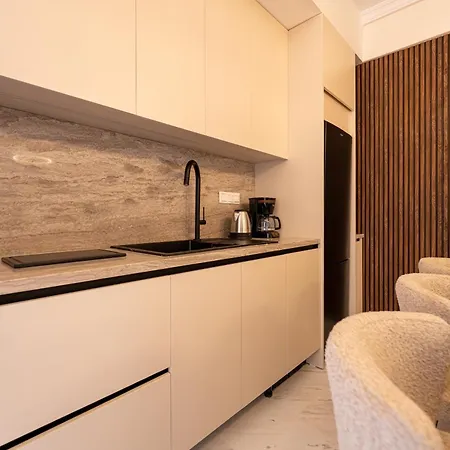 Anastazia's Luxury *