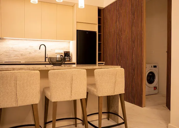 Anastazia's Luxury